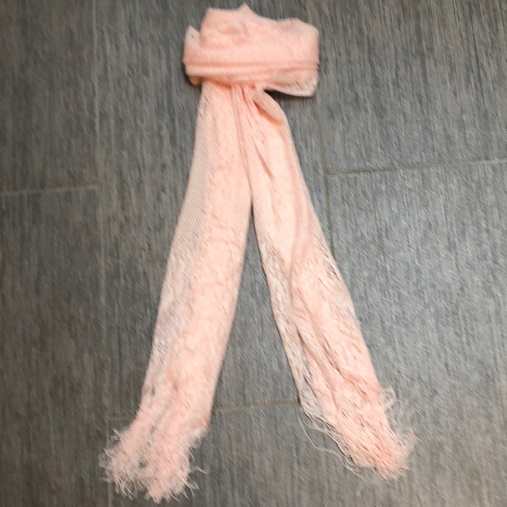 New scarf never worn one size pink